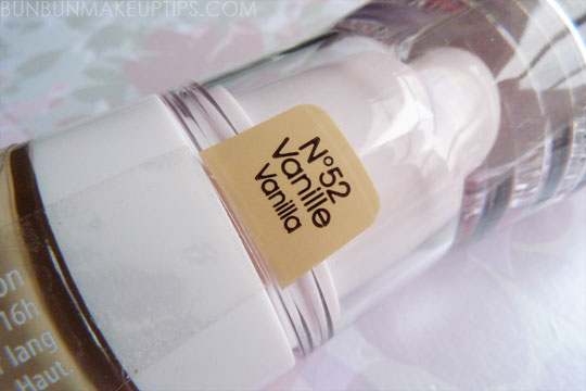 Bourjois-Youth-Extension-Flower-Perfection-Foundation-SPF-15-#52_11