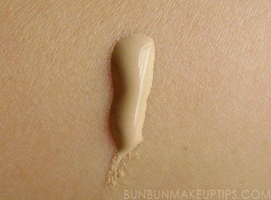 Bourjois-Youth-Extension-Flower-Perfection-Foundation-SPF-15-#52_5