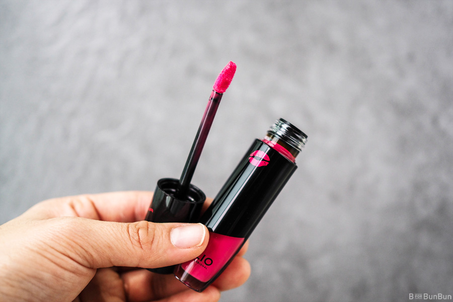 clio-virgin-kiss-tension-lip-oil-tint-review_6.1